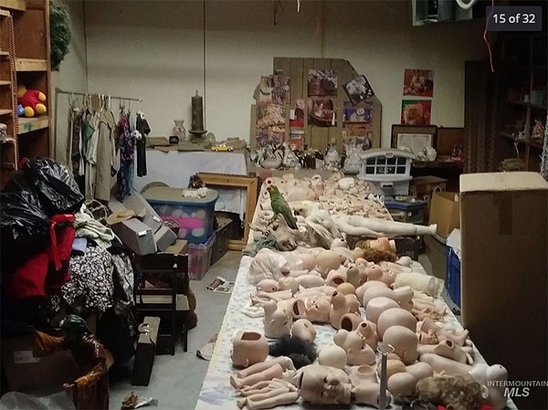 16. Местный житель признает, что у него незаконная мастерская, из-за чего ему снятся кошмары и панические атаки.