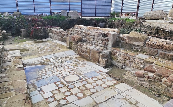 Evin Altında 7'nci  Yüzyıldan Kalma Sinagog Bulundu