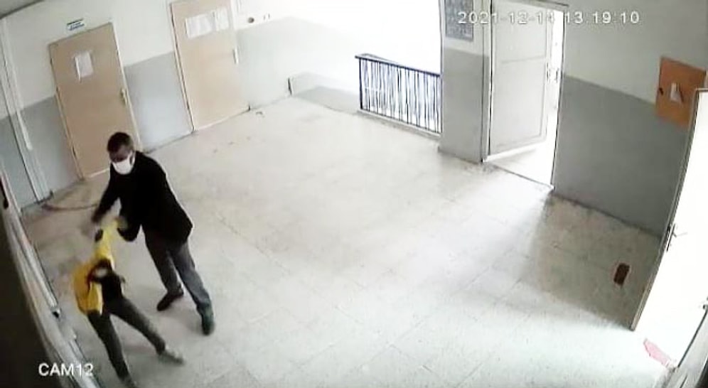 Öğrencisini Döven Öğretmen İçin İğrenç İddia: Masa Altına Sokup Çoraplarını Koklatırdı