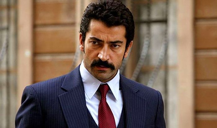 Kenan İmirzalıoğlu Hayranlarını Üzen İddia: Kenan İmirzalıoğlu Korona mı Oldu? Sağlık Durumu Nasıl?