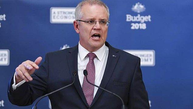 2. Avustralya'nın başbakanı Scott Morrison'ın sarhoş gittiği bir restoran zincirinde altına büyük tuvaletini yapması.