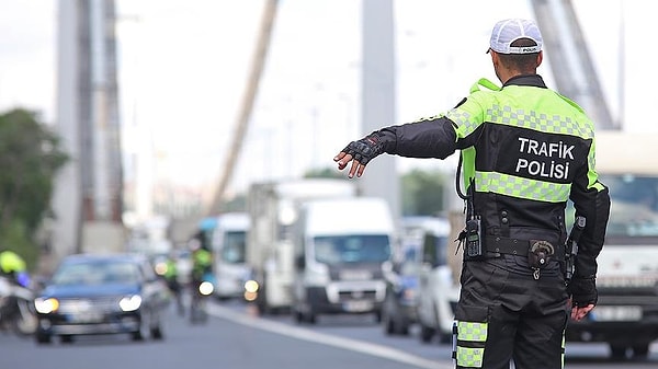 Diğer yandan trafik cezalarının ve denetimlerinin yoğunlaştırılması,