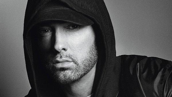 Eminem'in NFT satın almasına Web 3 dijital ajansı Six'in sanatçı müdürü Georgio Constantinou yardım etmiş!
