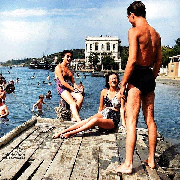 3. Küçüksu Plajı, İstanbul, 1951.