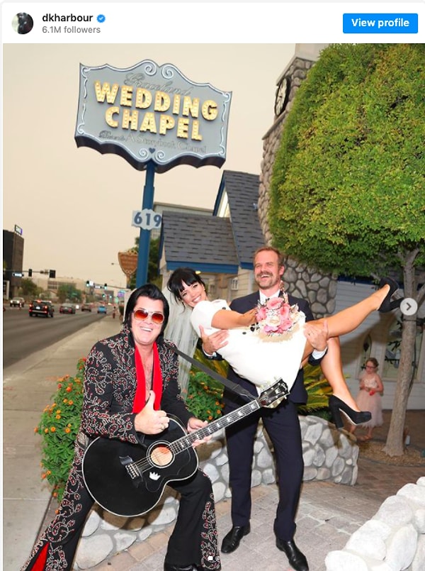 Скромная: Лили Аллен и Дэвид Харбор