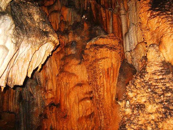 16. Milyonlarca yılda oluşan Ağcaçal Mağarası…