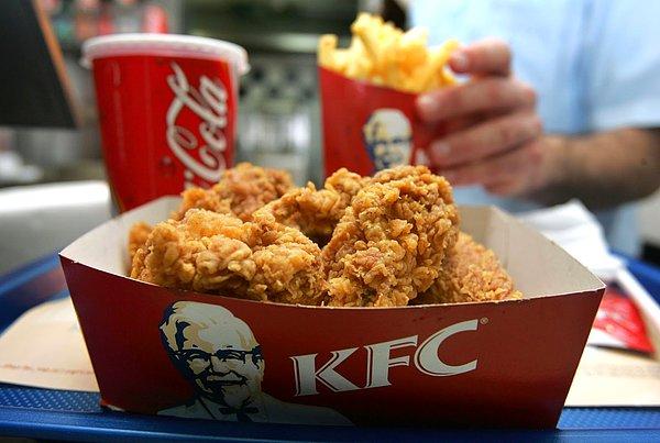 Çevre dostu bu yeni ürünün adı "Beyond Fried Chicken" olarak belirlendi. KFC'nin bitki bazlı üretime geçmek için uzun zamandır çalışmalar yaptığı biliniyor. Piyasaya sunulacak ürünü ise ilk kez 2019 yılında Atlanta'daki bir KFC restoranında test etmişti.