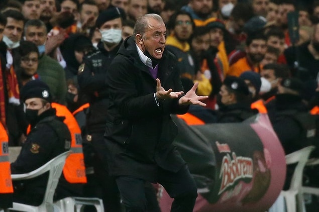 Süper Lig ve Ziraat Türkiye Kupası'nda alınan kötü sonuçların ardından Galatasaray'da Fatih Terim dönemi sona erdi.