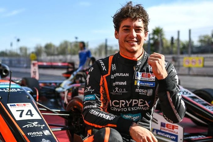 Türkiye Motor Sporları Tarihinde Bir İlk! Cem Bölükbaşı Formula 2'de Yarışacağını Açıkladı