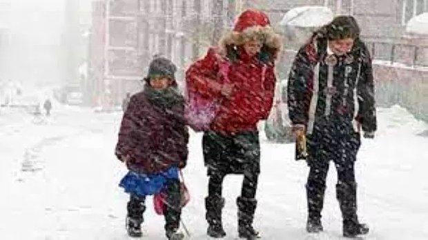 Kocaeli’de Yarın (13 Ocak) Okullar Tatil mi? Yalova’da Kar Tatili Var mı?