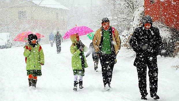 Son Dakika Valilikten Açıklama: Yarın Okullar Tatil mi? Tunceli'de 13 Ocak Perşembe Kar Tatili!