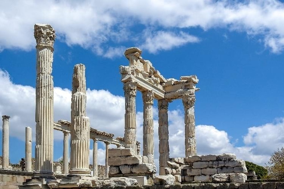 Bergama'da Gezilecek Yerler Nerelerdir? Bergama'da Nereye Gidilir?