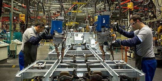 Sanayide İşler Rayına Giriyor mu? Üretim Beklentileri Aştı