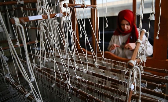 Elektrikteki Fahiş Zam Nedeniyle 4 Bin Dokuma Tezgahında Üretim Durdu