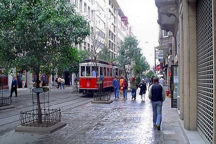 Her Yerde Türk Var: İstanbul'un 2001 Yılında Kaydedilen Tarihi Görüntüleri