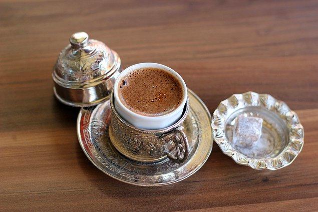 8. Sade Türk Kahvesi Tarifi Nasıl Yapılır?