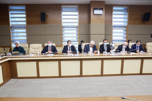 "Kurallara uymayanlara karşı karşı sert bir tutum sergiliyoruz"