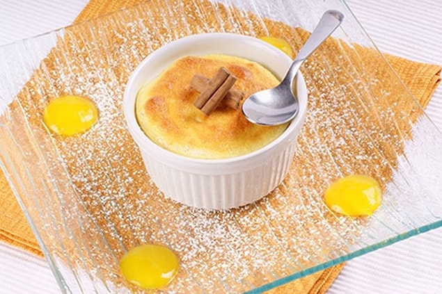 9. Hazır portakalın da tam mevsimindeyken, portakallı bir sufle hazırlayabilirsiniz.