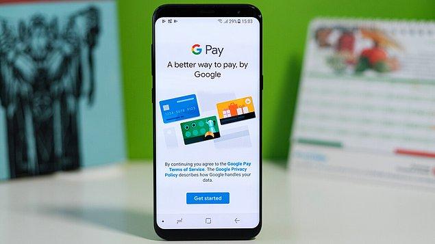 2017 yılında Google’ın çevrimiçi alışveriş için geliştirdiği ödeme yöntemi Google Pay, geçtiğimiz yıl Coinbase ile anlaşarak Bitcoin ve Ethereum’la ödeme özelliğini getirmişti.