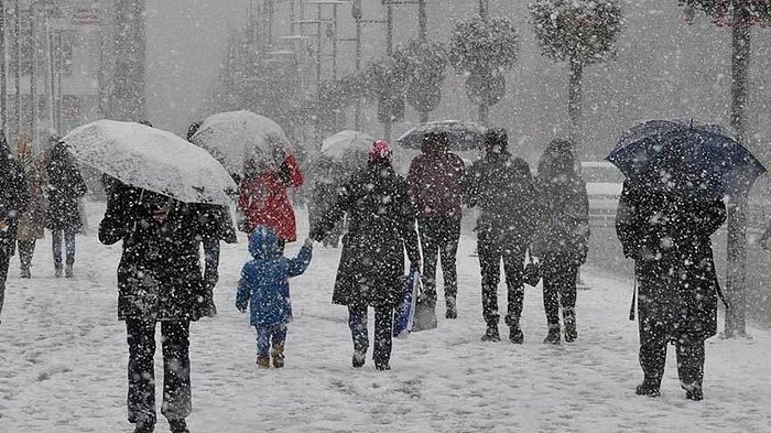 49 İl İçin Alarm: Yoğun Kar Uyarısı Yapıldı! Sarı ve Turuncu Uyarıları Peş Peşe Gelmeye Devam Ediyor...