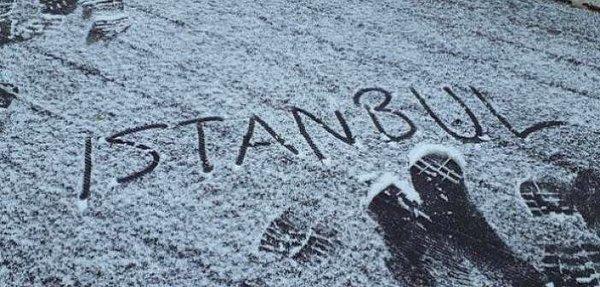 İstanbul'da Kar Yağışı Etkili