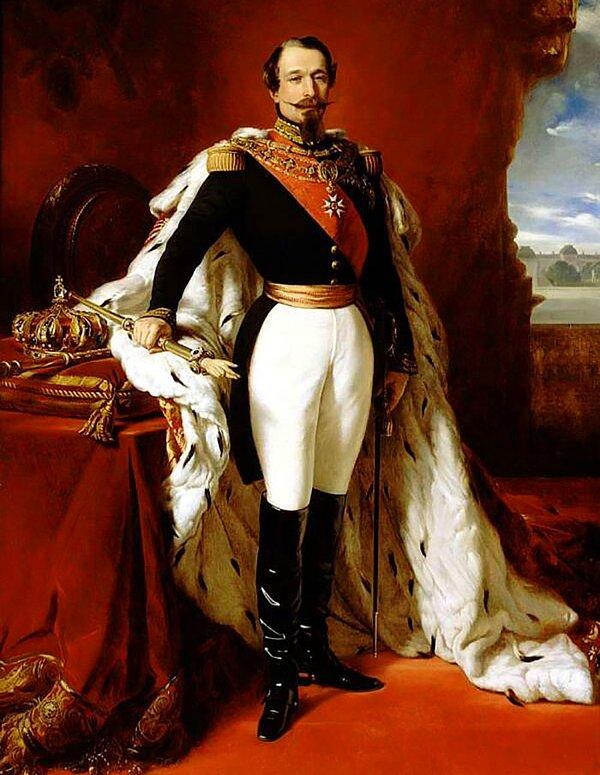 Özellikle siyasi düşmanlarını bu adaya gönderen III. Napolyon, bunun yanı sıra ülkedeki tüm tehlikeli suçluları buraya hapsederek imparatorluğunu hiç suç işlenmeyen bir yer yapacaktı.