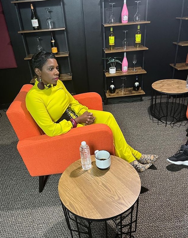 Cardi B'nin avukatı Lisa Moore, salı günü jürinin Kebe'ye cezai tazminat olarak 1,5 milyon dolar daha eklediğini doğruladı.