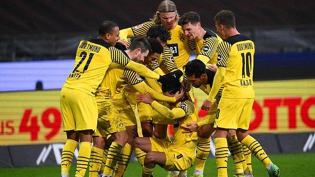 11. Borussia Dortmund - 576.9 milyon €