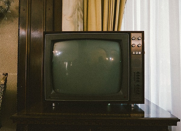 1. Каналы History Channel, Discovery Channel, The Learning Channel и куча других кабельных сетей, которые сейчас посвящены реалити-шоу абсолютно низового уровня, раньше были потрясающим непрерывным документальным телевидением.