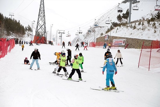 Kayak Yapmak Her Babayiğidin Harcı Değil: 3 Günlük Tatil Ne Kadar Tutuyor?