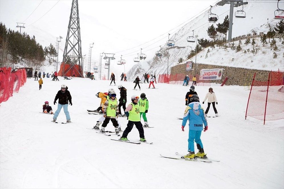 Kayak Yapmak Her Babayiğidin Harcı Değil: 3 Günlük Tatil Ne Kadar Tutuyor?