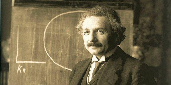 Burçak Yüce Yazio: Einstein İle Eğitime Dair Keyifli Bir Röportaj Yaptım