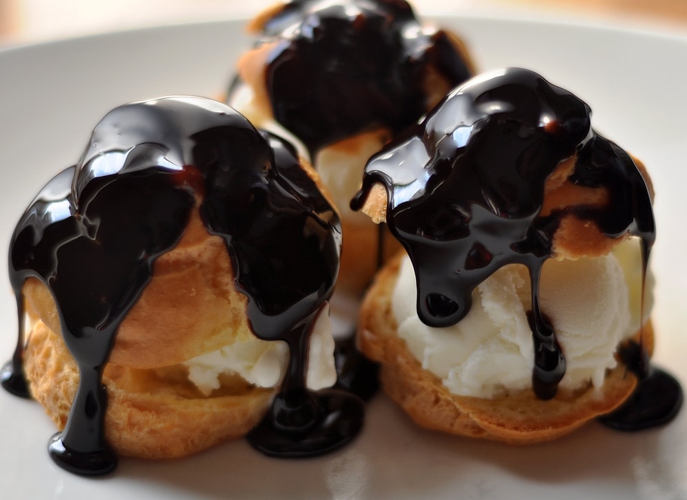 Milföyden Profiterol Nasıl Yapılır? Kolay ve Pratik Profiterol Tarifi…