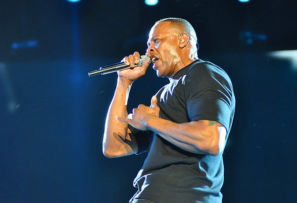 Rap müziğin yaşayan efsanelerinden Dr. Dre'de GTA evrenine katılanlar arasında.