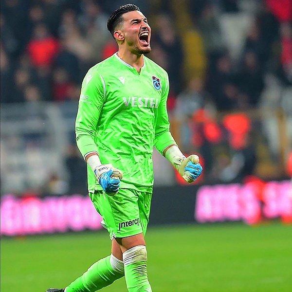 Haberde, Trabzonspor Başkanı Ahmet Ağaoğlu'nun oyuncuyla Liverpool'un ilgilendiğini açıkladığı da hatırlatıldı. Uğurcan, bu sezon kalesinde sadece 17 gol gördü.