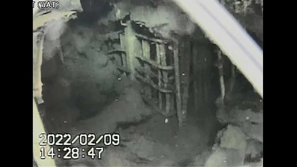 9 Şiddetindeki Depremde Hasar Gören Nükleer Santralin İçi Robotla Görüntülendi