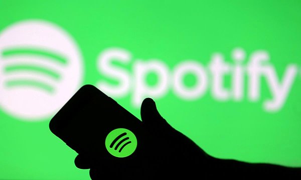 Spotify’da dünya genelinde Sevgililer Günü ve bu özel günle ilgili 1 milyonun üzerinde çalma listesi bulunuyor. Sevgililer Günü temalı çalma listelerini en çok Amerikalı kullanıcılar oluştururken, Türkiye’deki kullanıcılar da bu konuda oldukça başarılı.