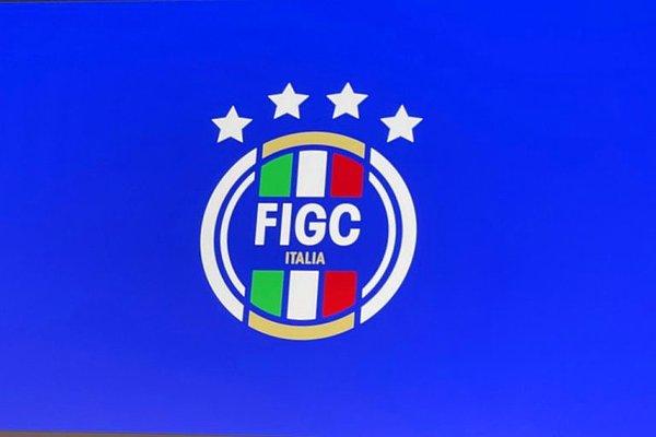 Federasyonun yazılı açıklamasında, FIGC'nin EURO 2032'yi düzenlemeye yönelik niyet beyanını, son başvuru tarihi olan 23 Mart'tan çok daha önce bir sürede UEFA'ya sunduğu belirtildi.