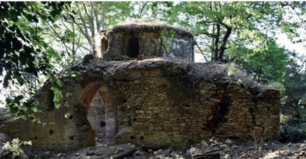 10. Kurşunlu Manastırı