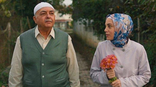 Indiewire sitesi, Netflix’te izlenmesi gerekenler diziler seçkisi yayınladı. Komediden dramaya Netflix’te izleyebileceğiniz uluslararası yapımlar listesinde Türkiye yapımı "Bir Başkadır" dizisi de var. 🥳