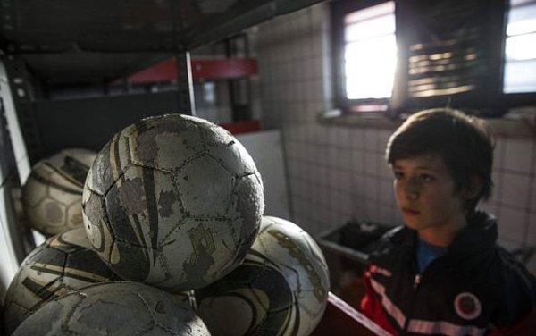 Mütevazı bir ailenin çocuğu olan Arda Güler, futbol topuyla tanıştığı günden beri Fenerbahçe’yi tutuyor.