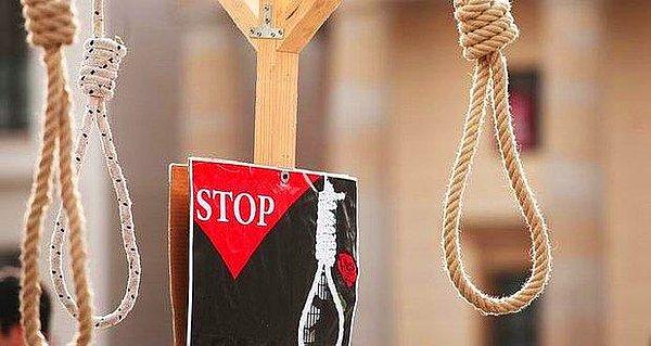 ABD merkezli İslam Cumhuriyeti İnsan Hakları Aktivistleri’ne göre, İran’da yalnızca geçtiğimiz yıl 299 kişi idam edilmiş.