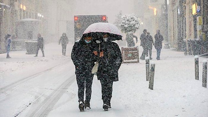 Son Dakika Meteoroloji Uyardı: Kar Yağışı Geri mi Dönüyor? Hangi Şehirlere Sarı Kodlu Uyarı Verildi?