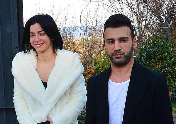 10. Merve Boluğur ile aşk yaşadığı iddia edilen Emre Kaya'nın, ünlü oyuncunun Murat Dalkılıç ile düğününe katıldığını öğrendik!