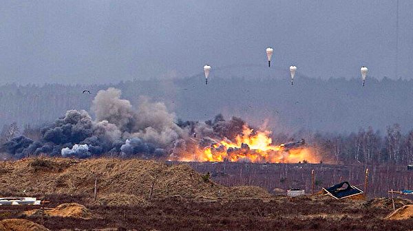 Biliyorsunuz Rusya Devlet Başkanı Vladimir Putin, sabah saatlerinde Ukrayna'nın doğusundaki Donbas'a özel askeri operasyon başlattıklarını duyurmuştu. Gün içerisinde başkent Kiev'in yanı sıra Harkov, Kramatorsk, Mariupol, Mykolaiv, Odesa kentlerinde art arda patlamalar yaşandı.