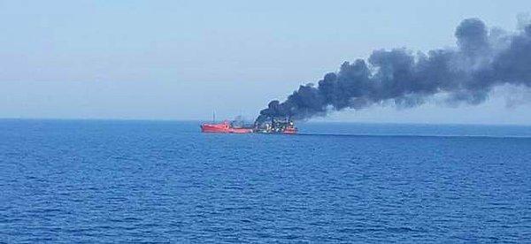 18.50 | Karadeniz'de iki yük gemisi vuruldu