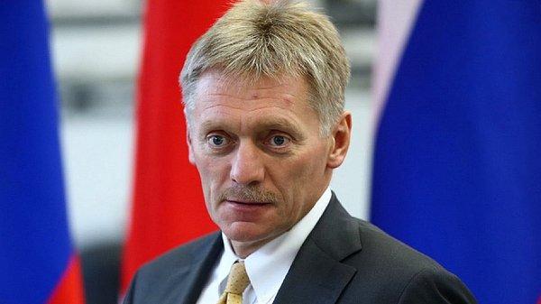 11.32 Kremlin Sözcüsü Peskov, Ukrayna tarafına görüşmeler devam ederken, askeri operasyonunun durdurulacağını söylediklerini belirtti