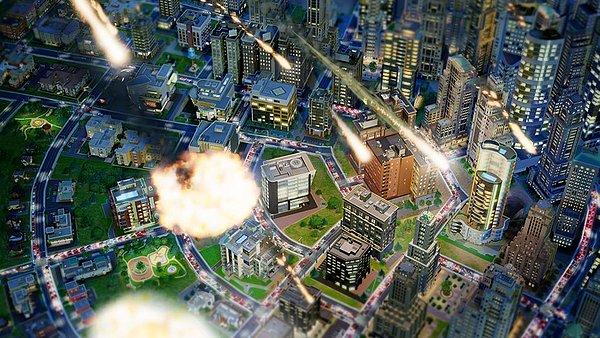 1. "SimCity 2013. Bir şehir kurma oyununa geri dönmek için çok heyecanlıydım ancak oyun çok sınırlıydı."