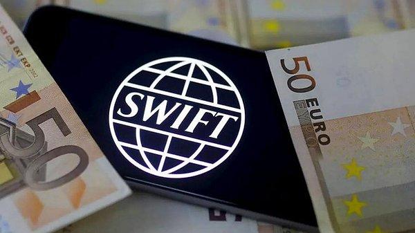 14.50 | AB, 7 Rus bankasını SWIFT sisteminden çıkarma kararı aldı.