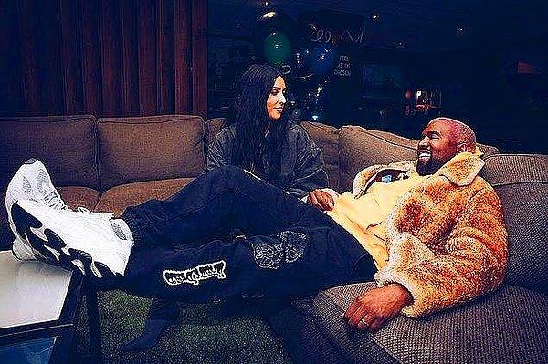 Kim Kardashian ve Kanye West çifti geçtiğimiz sene 7 yıllık evliliklerini bitirmeye karar vermişti.